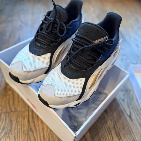 Li-Ning Butterfly 2018 – Lightweight Performance Shoe - Picture 4 of 6